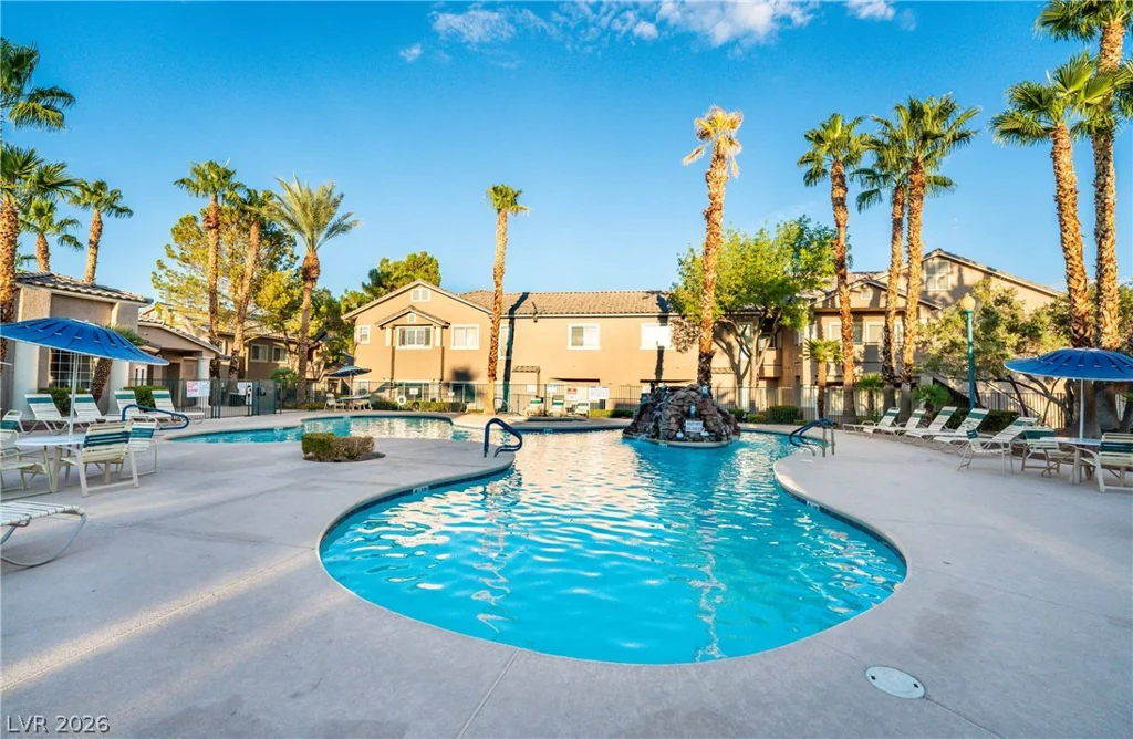 2000 Quartz Cliff, Las Vegas, NV 89117