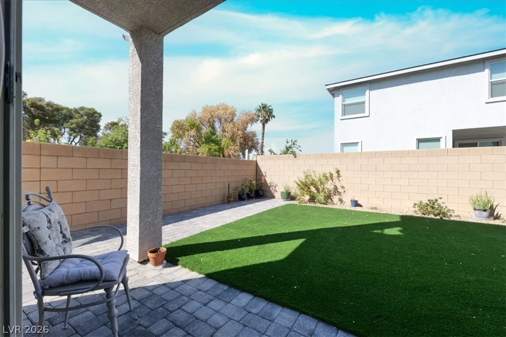 63 Harrison Rose, Las Vegas, NV 89110