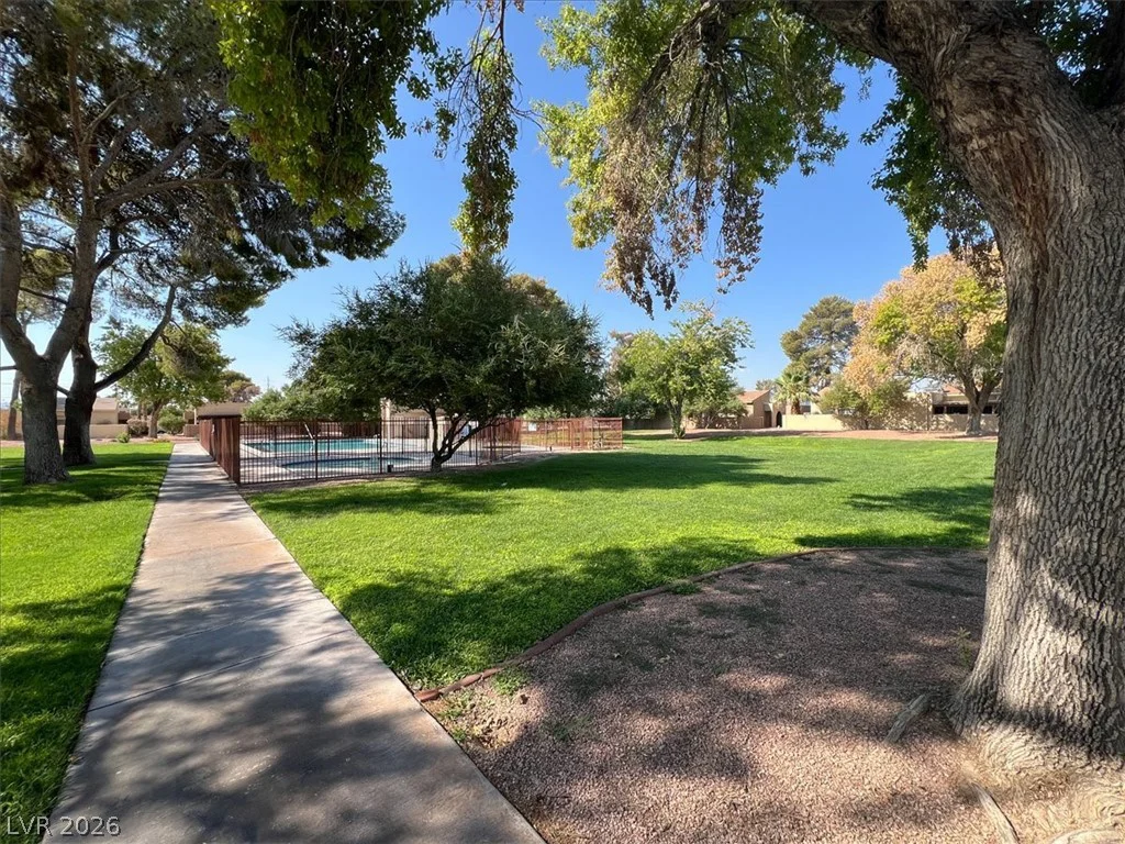 63 Harrison Rose, Las Vegas, NV 89110