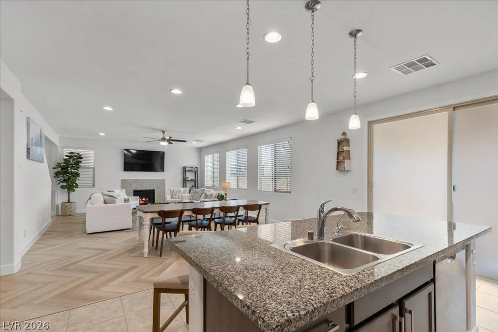 9625 Ponderosa Skye, Las Vegas, NV 89166