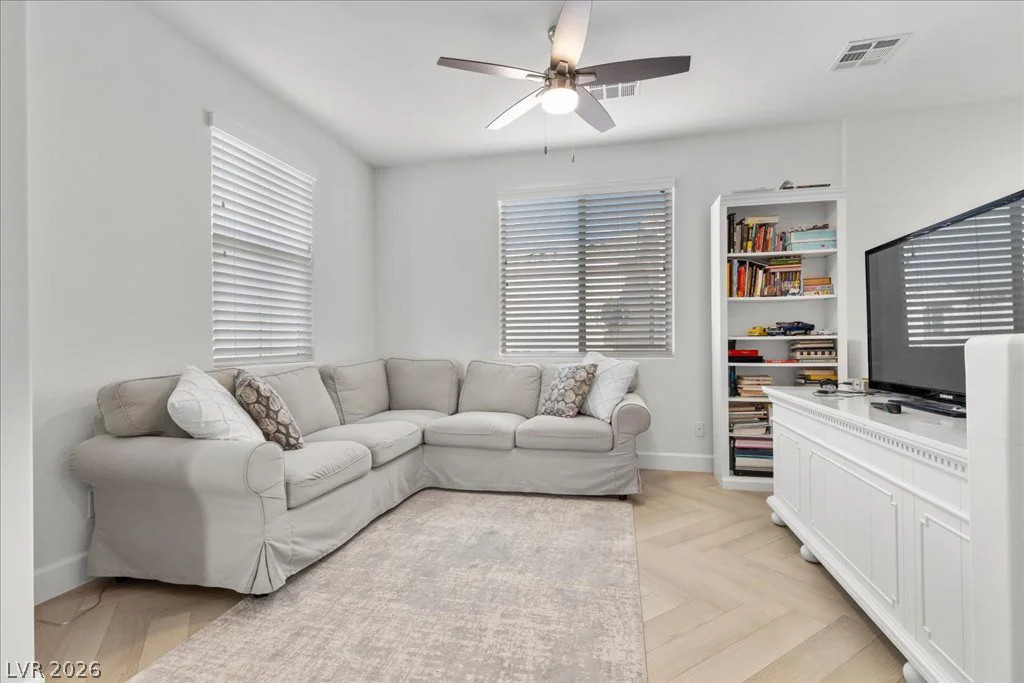 9625 Ponderosa Skye, Las Vegas, NV 89166