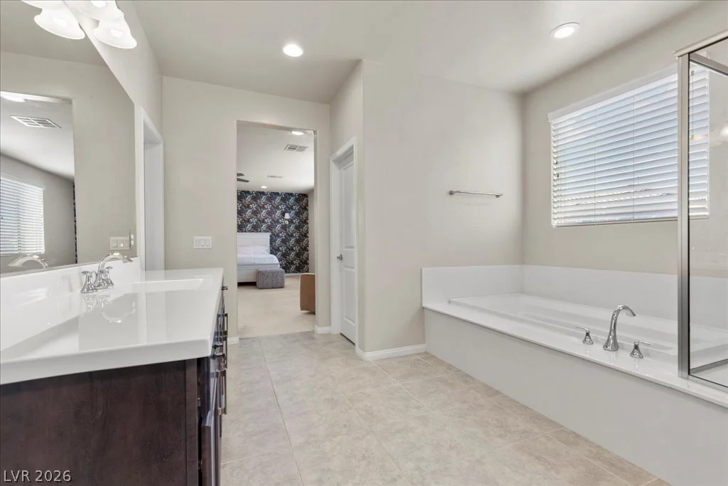 9625 Ponderosa Skye, Las Vegas, NV 89166