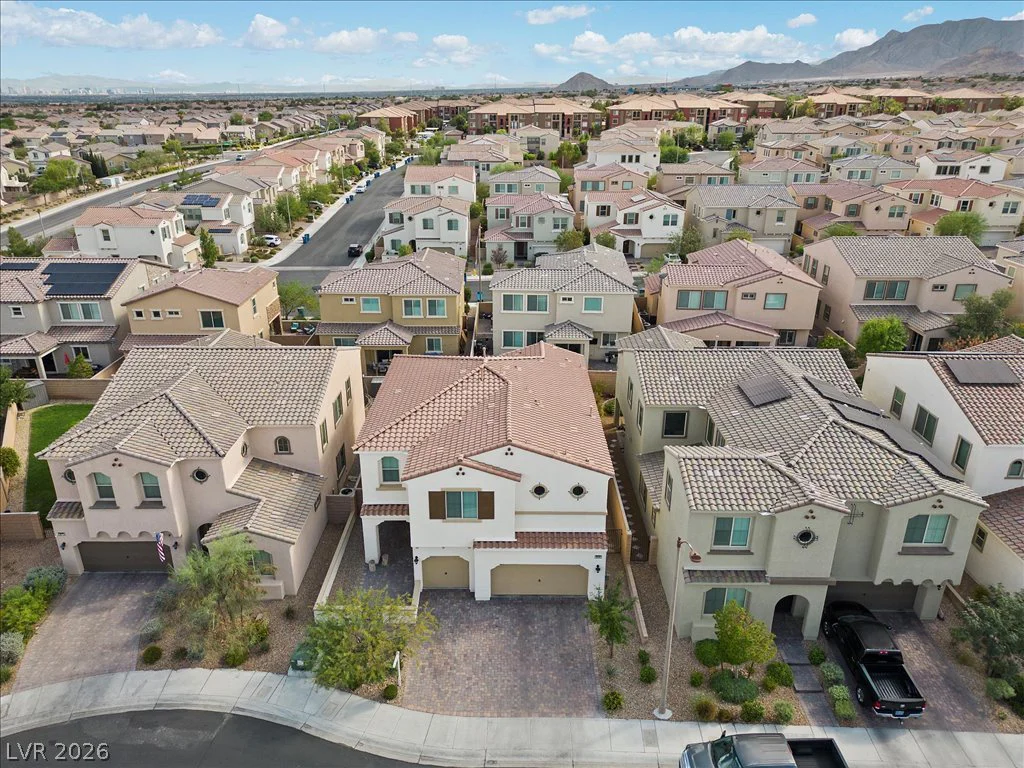 9625 Ponderosa Skye, Las Vegas, NV 89166