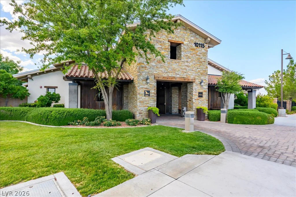 9625 Ponderosa Skye, Las Vegas, NV 89166