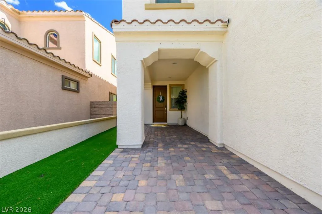 9625 Ponderosa Skye, Las Vegas, NV 89166