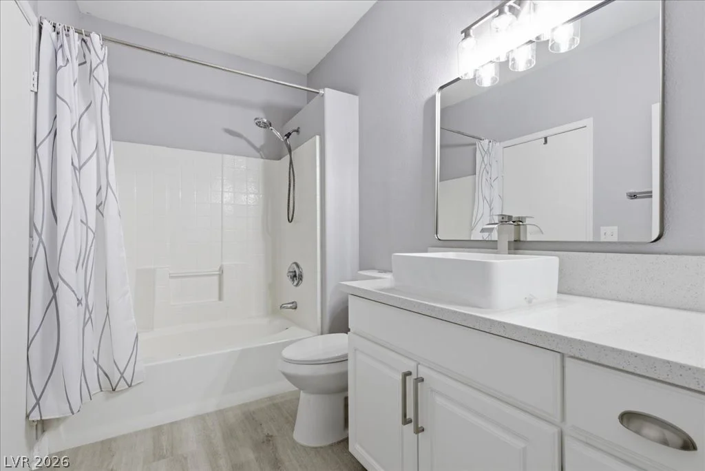 8250 Grand Canyon, Las Vegas, NV 89166