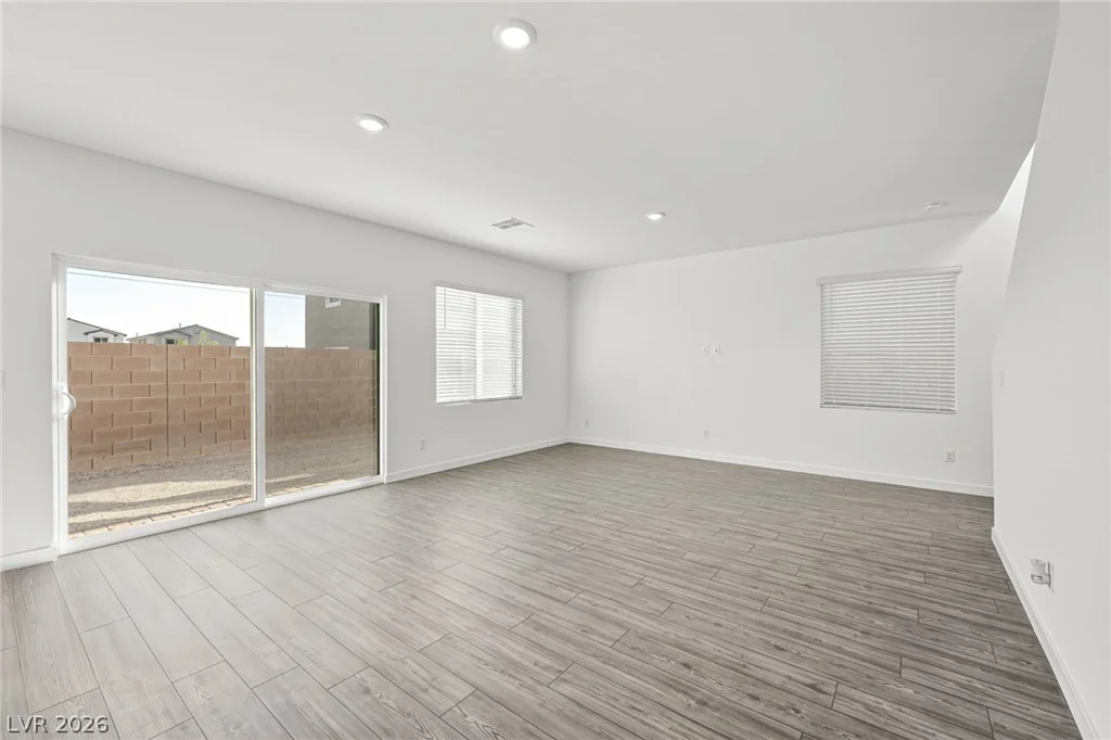 2647 Marlette, North Las Vegas, NV 89086