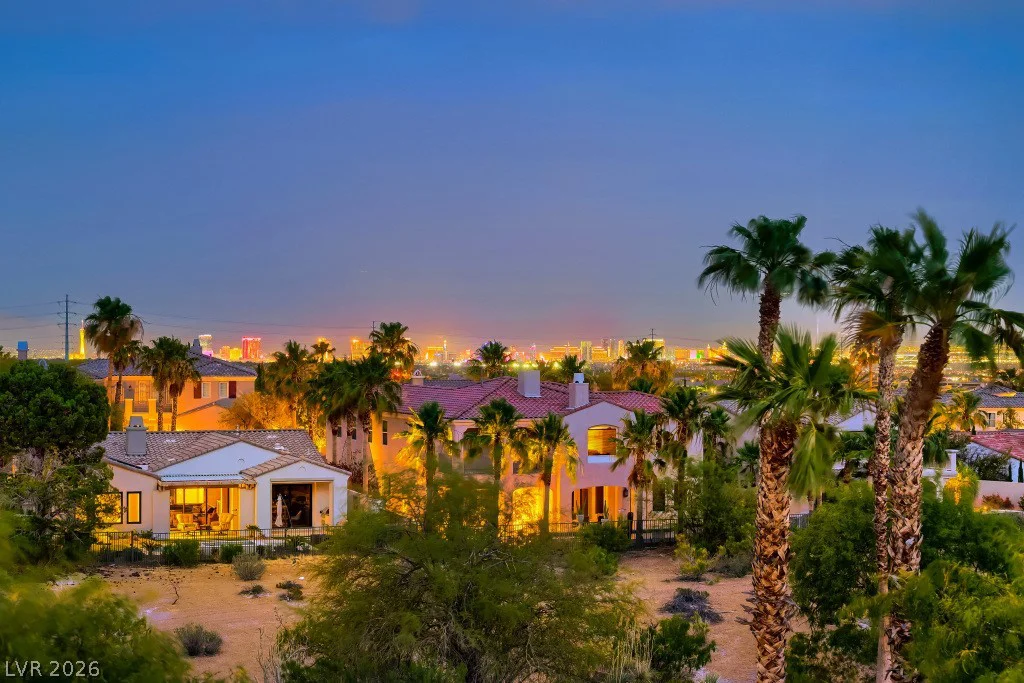 11686 Glowing Sunset, Las Vegas, NV 89135