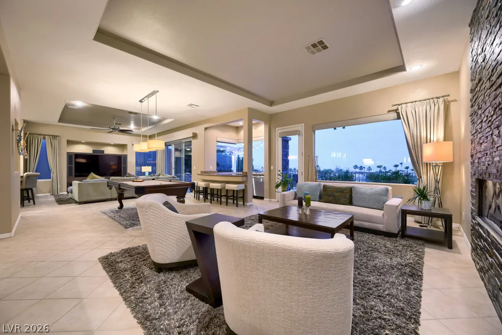 11686 Glowing Sunset, Las Vegas, NV 89135