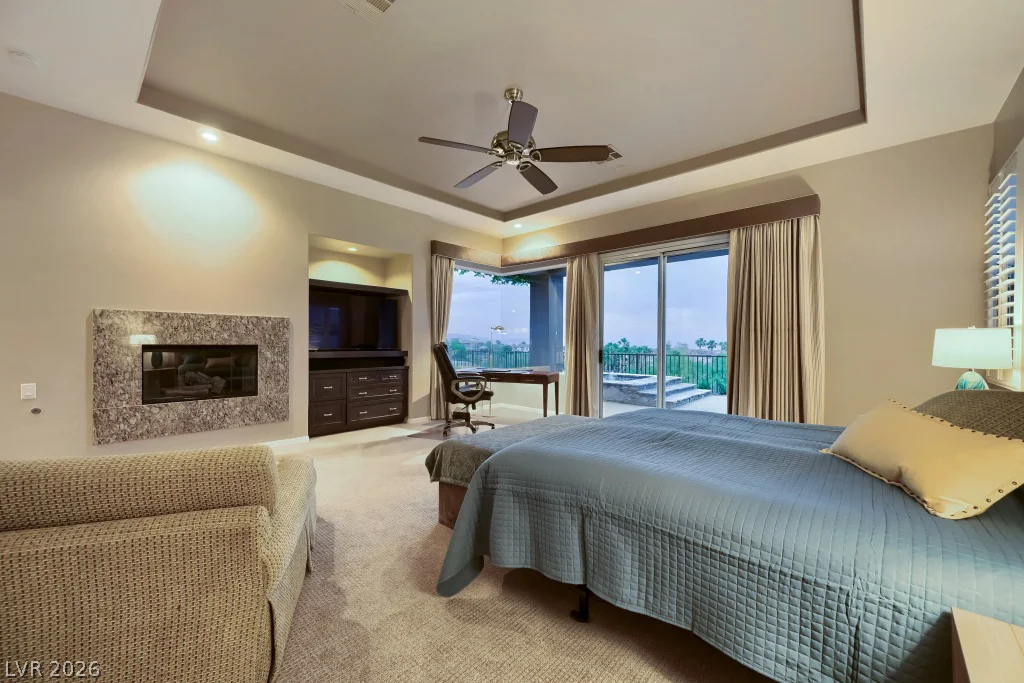11686 Glowing Sunset, Las Vegas, NV 89135