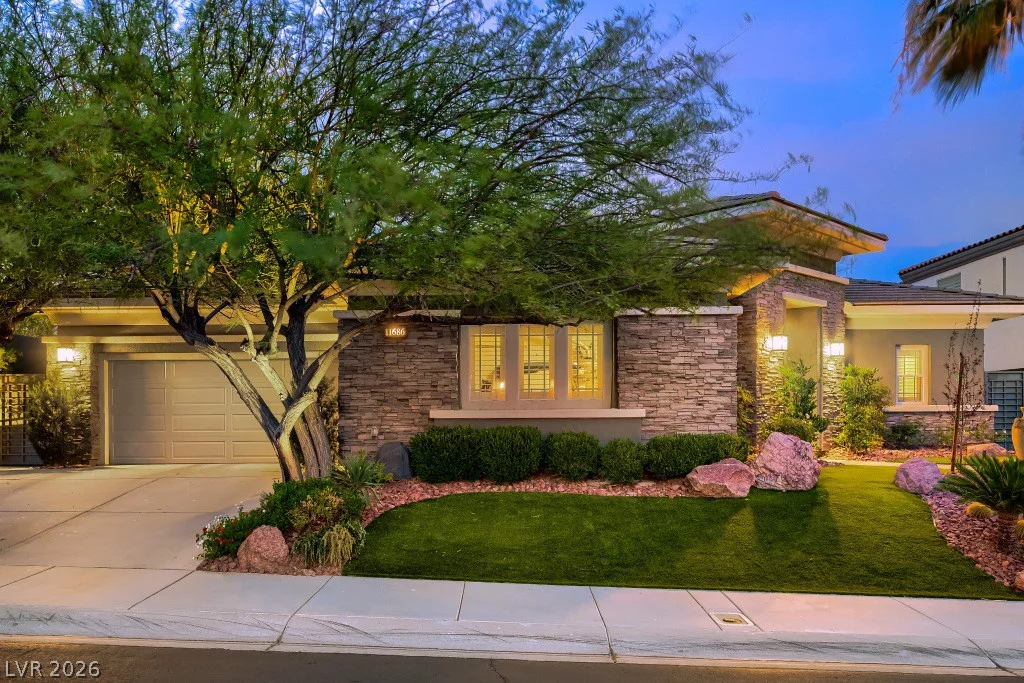 11686 Glowing Sunset, Las Vegas, NV 89135