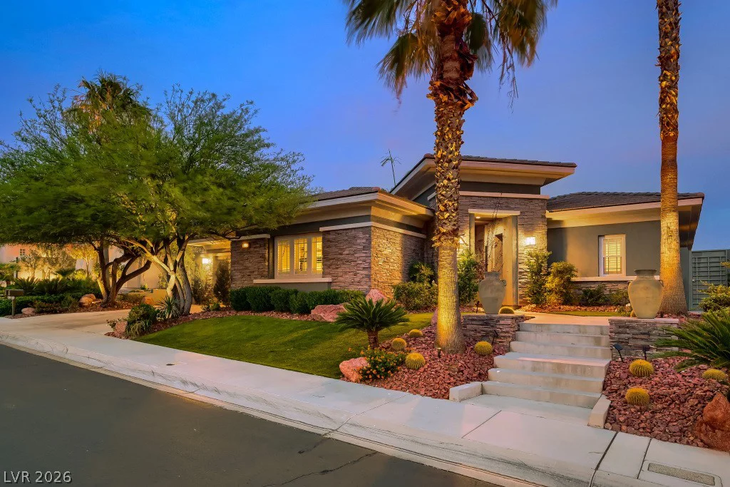 11686 Glowing Sunset, Las Vegas, NV 89135
