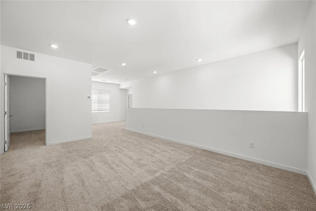 2621 Saunder, North Las Vegas, NV 89032