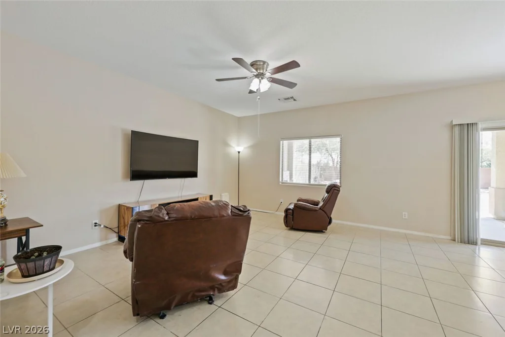 3425 Green Ice, North Las Vegas, NV 89081