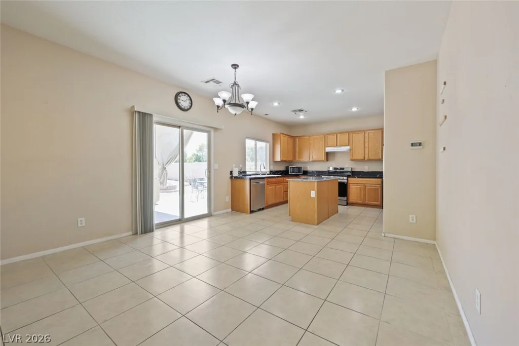 3425 Green Ice, North Las Vegas, NV 89081