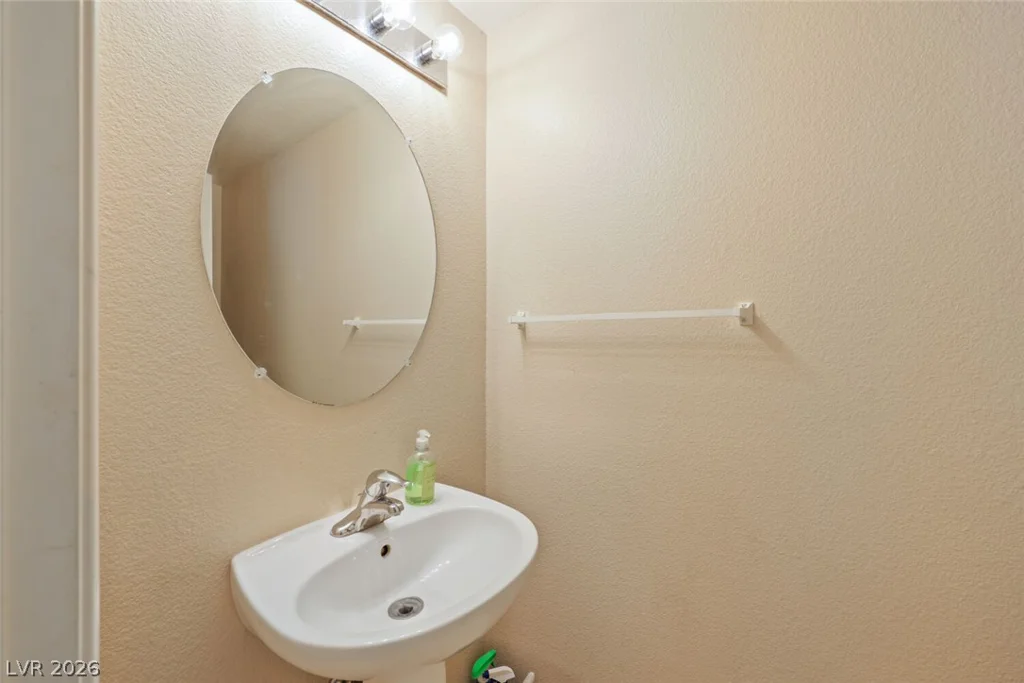 3425 Green Ice, North Las Vegas, NV 89081