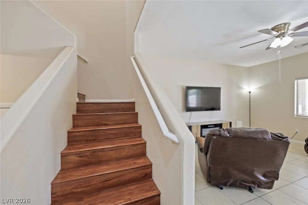 3425 Green Ice, North Las Vegas, NV 89081