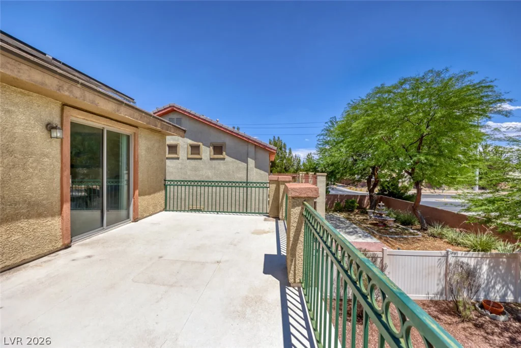 3425 Green Ice, North Las Vegas, NV 89081