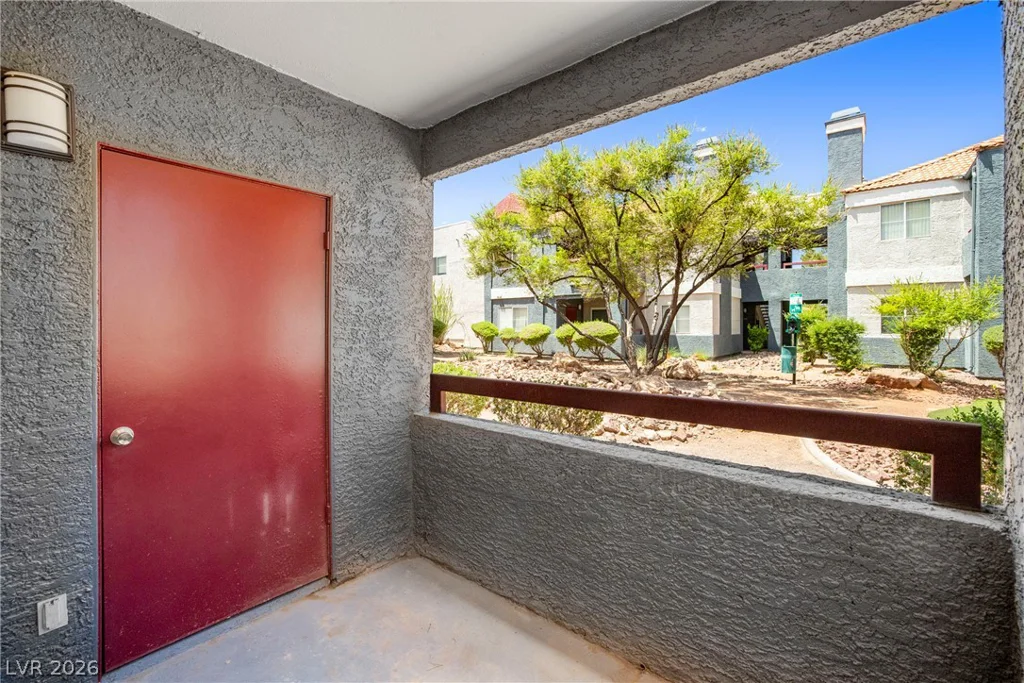 8600 Charleston, Las Vegas, NV 89117