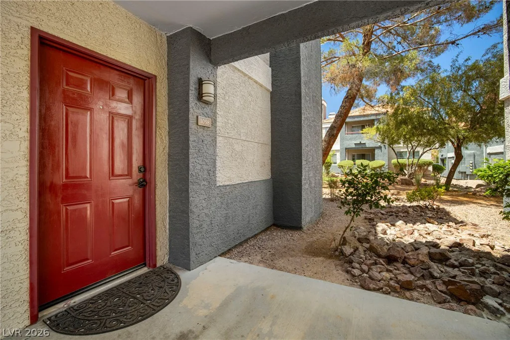 8600 Charleston, Las Vegas, NV 89117