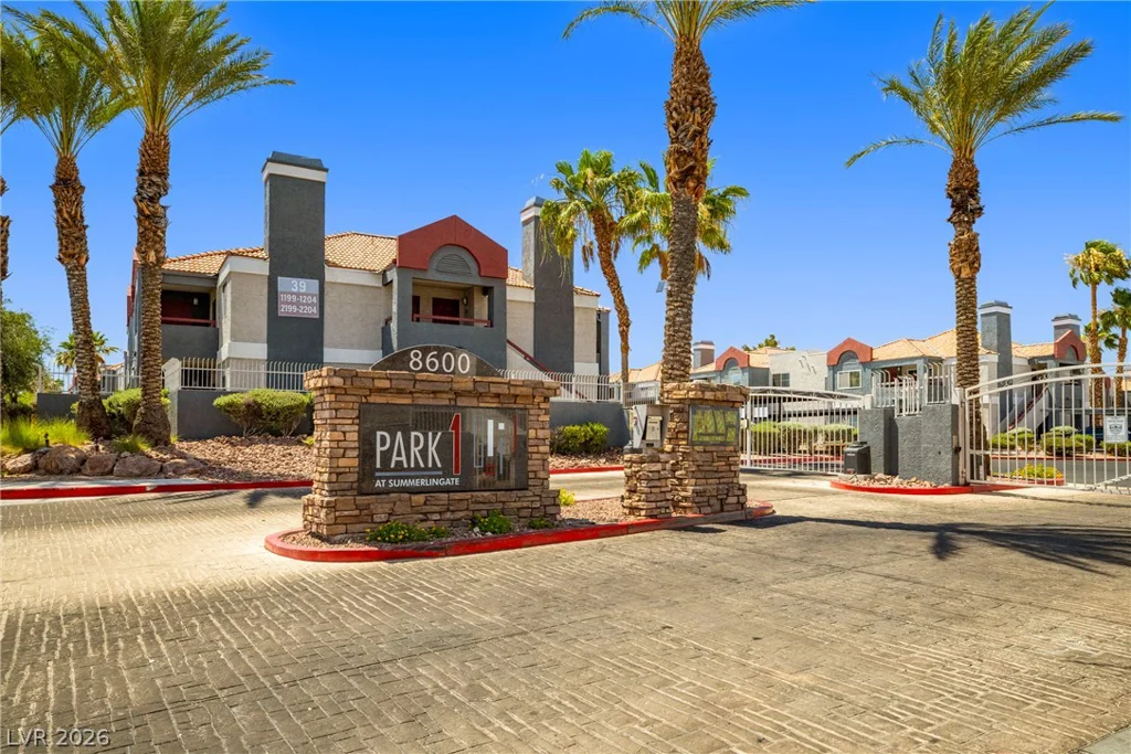8600 Charleston, Las Vegas, NV 89117
