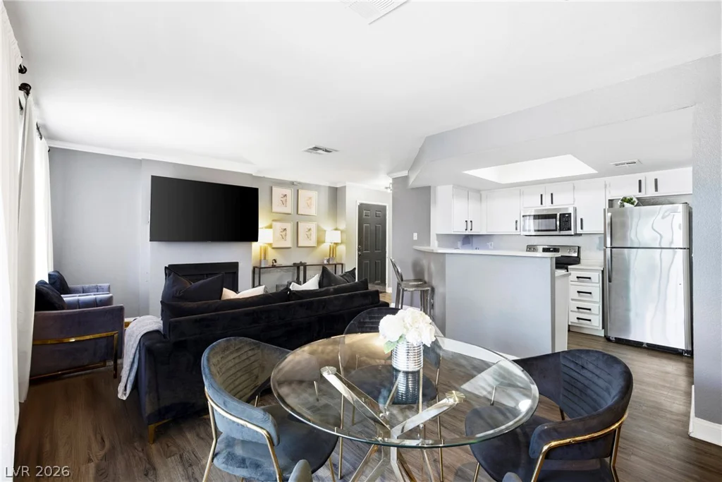 8600 Charleston, Las Vegas, NV 89117