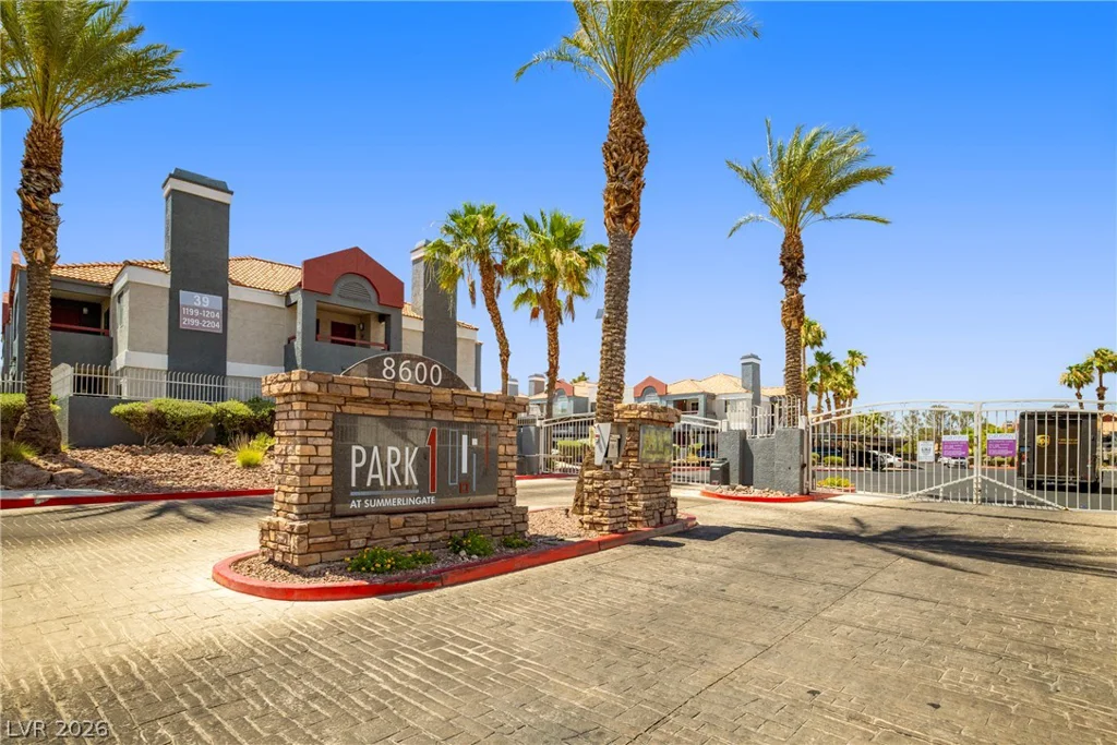 8600 Charleston, Las Vegas, NV 89117