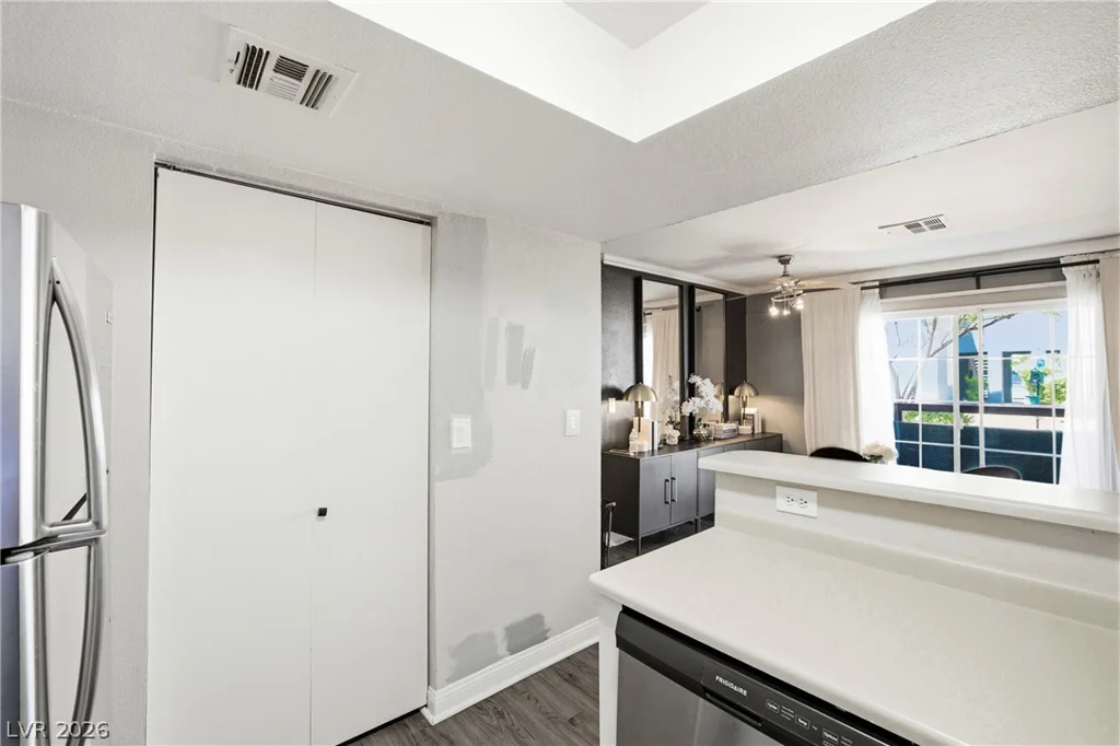 8600 Charleston, Las Vegas, NV 89117