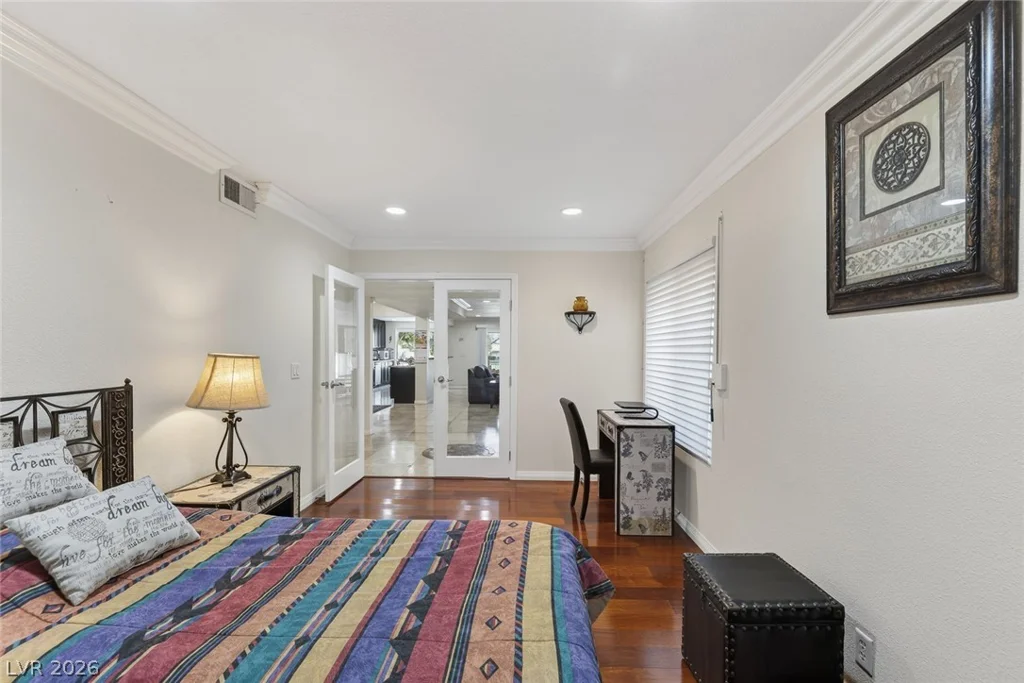 3020 Bel Air, Las Vegas, NV 89109