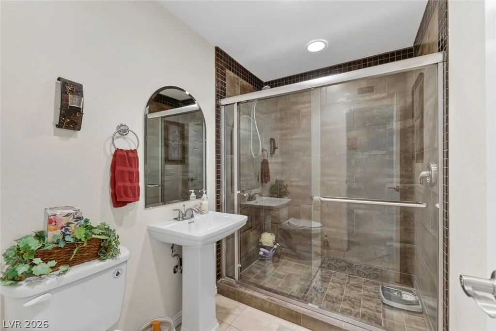 3020 Bel Air, Las Vegas, NV 89109