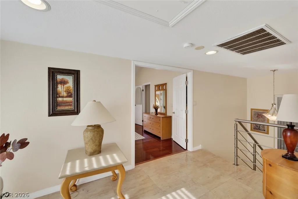 3020 Bel Air, Las Vegas, NV 89109