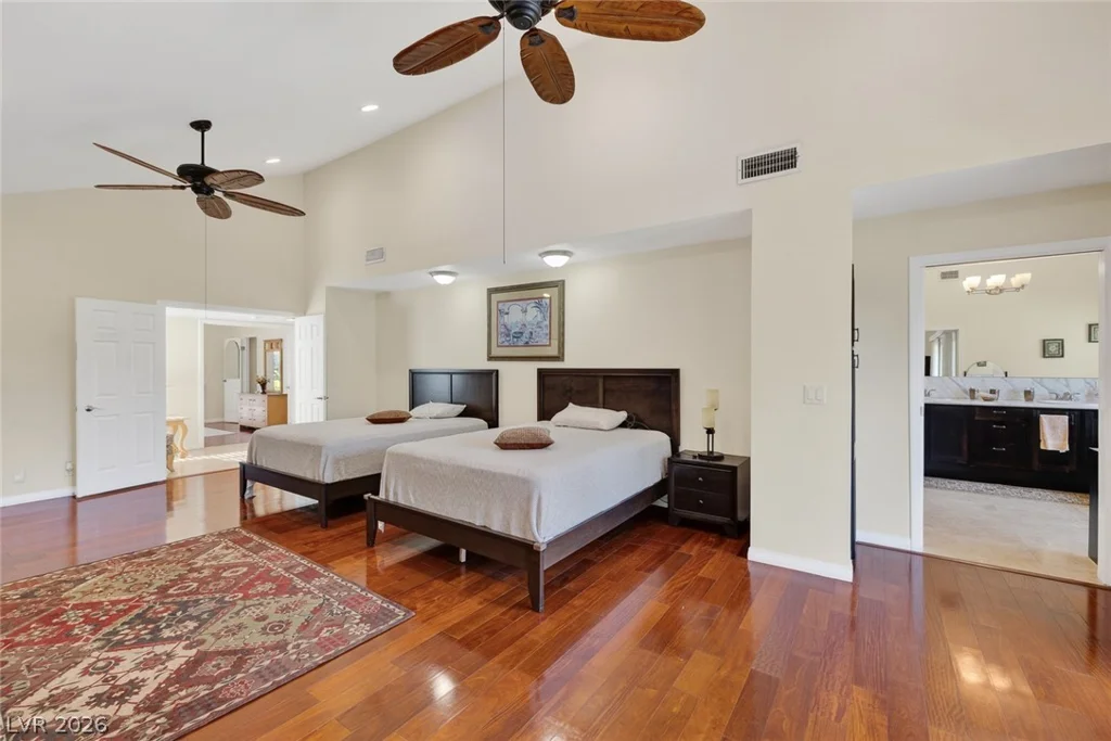 3020 Bel Air, Las Vegas, NV 89109