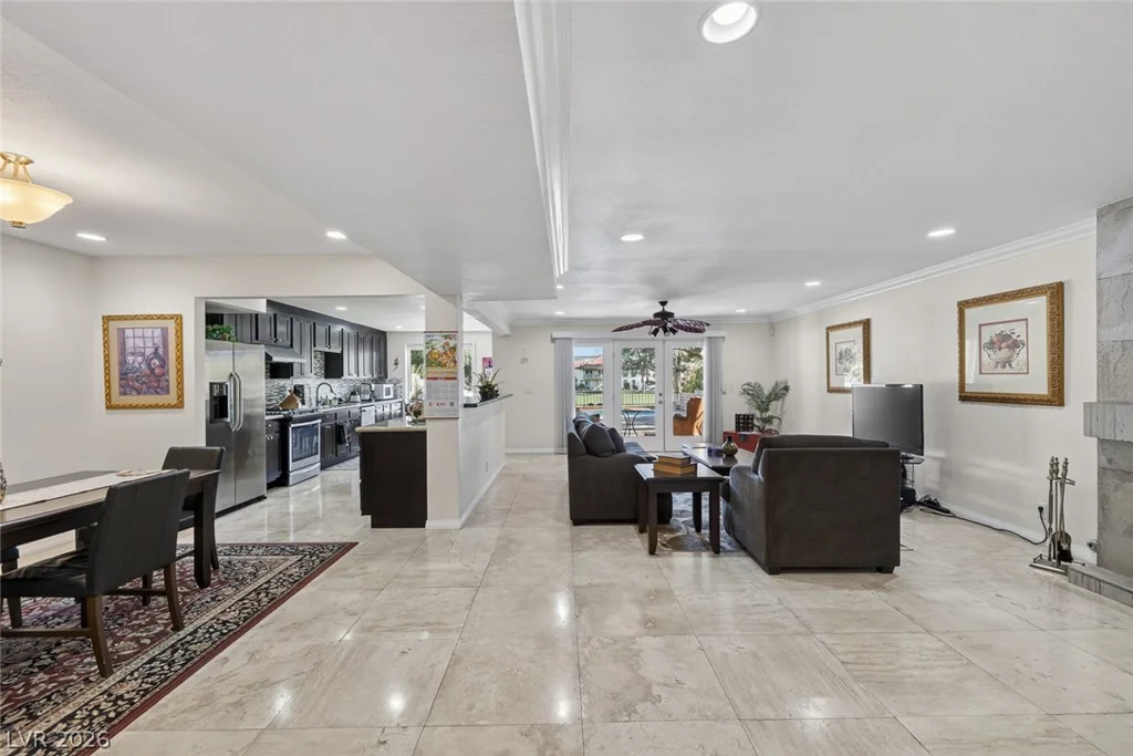 3020 Bel Air, Las Vegas, NV 89109