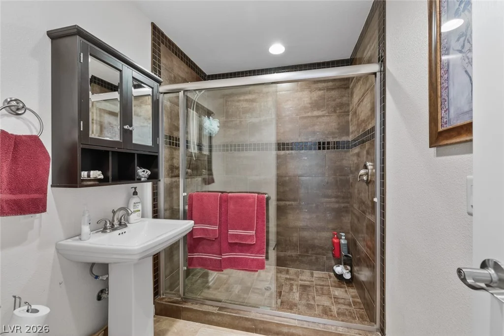 3020 Bel Air, Las Vegas, NV 89109