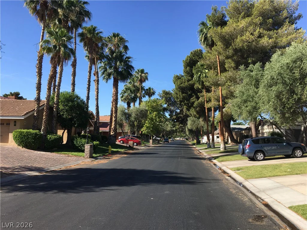 3020 Bel Air, Las Vegas, NV 89109