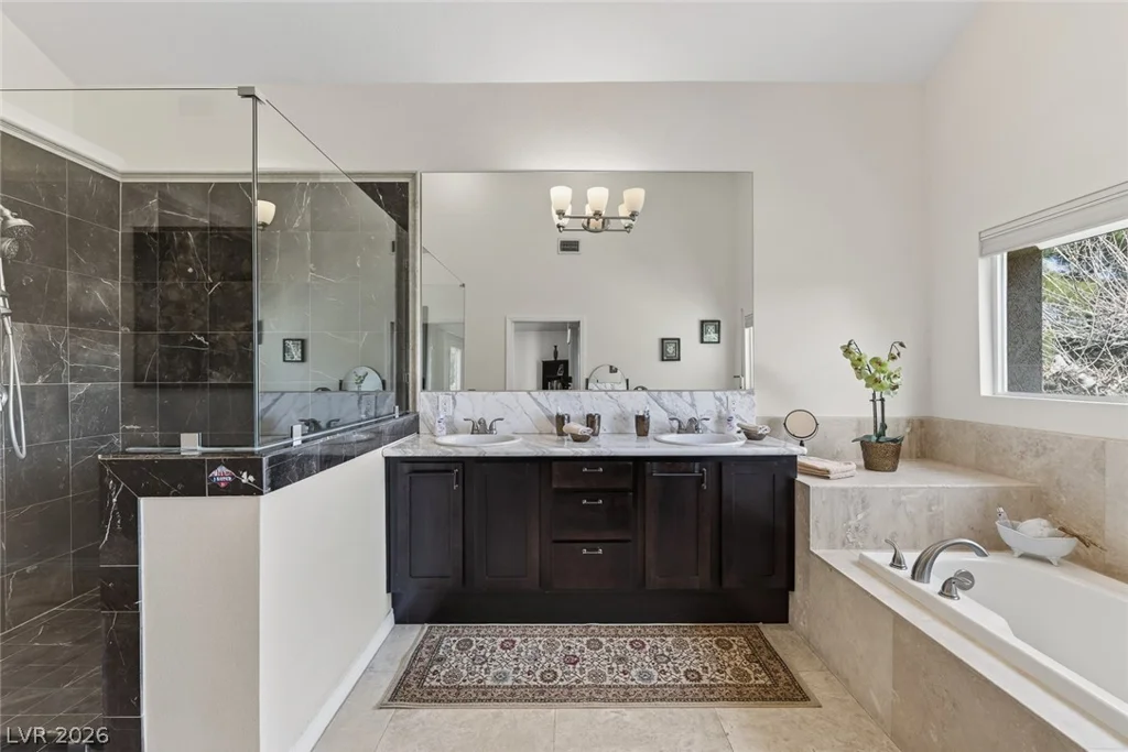 3020 Bel Air, Las Vegas, NV 89109