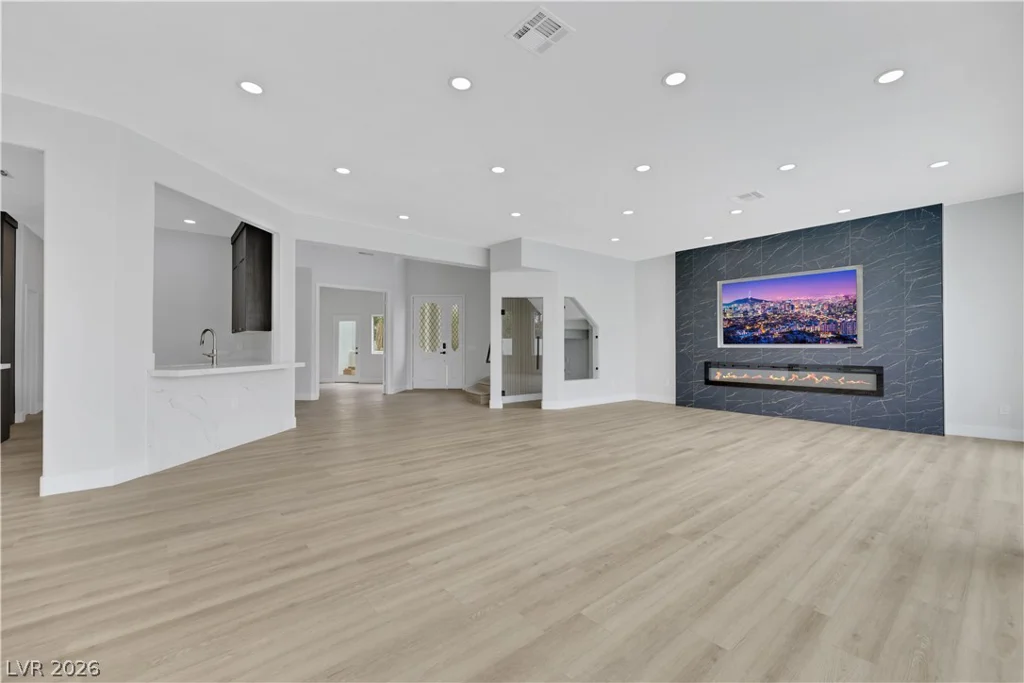 2589 Sun Reef, Las Vegas, NV 89128