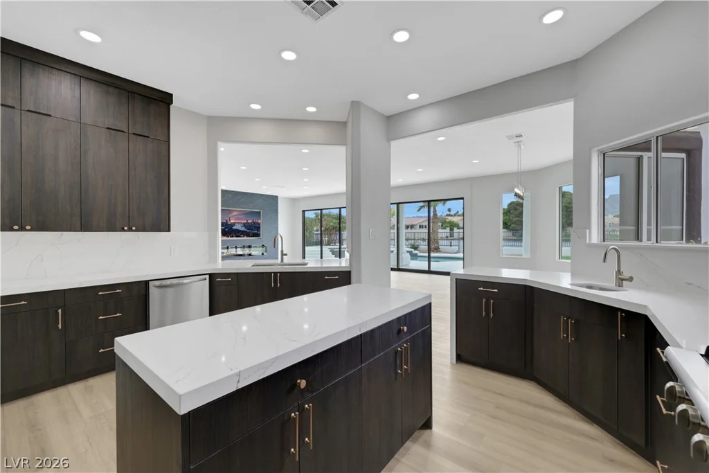 2589 Sun Reef, Las Vegas, NV 89128