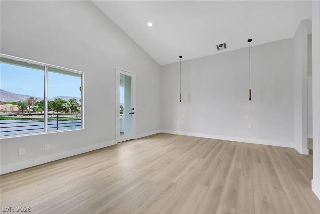 2589 Sun Reef, Las Vegas, NV 89128