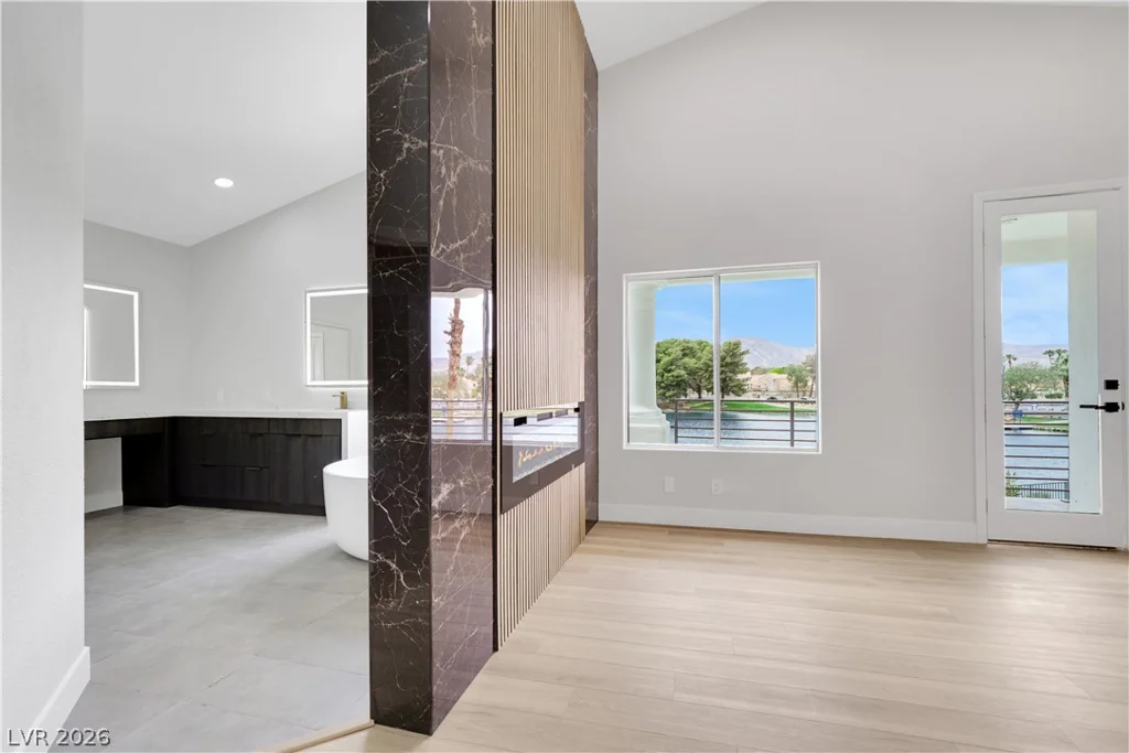 2589 Sun Reef, Las Vegas, NV 89128
