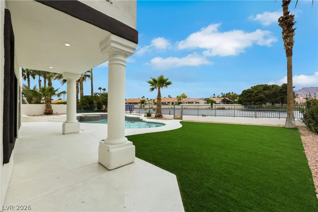 2589 Sun Reef, Las Vegas, NV 89128