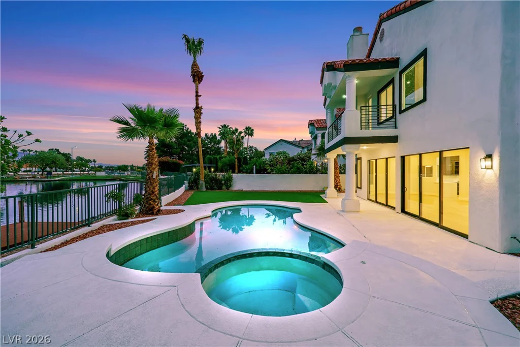 2589 Sun Reef, Las Vegas, NV 89128