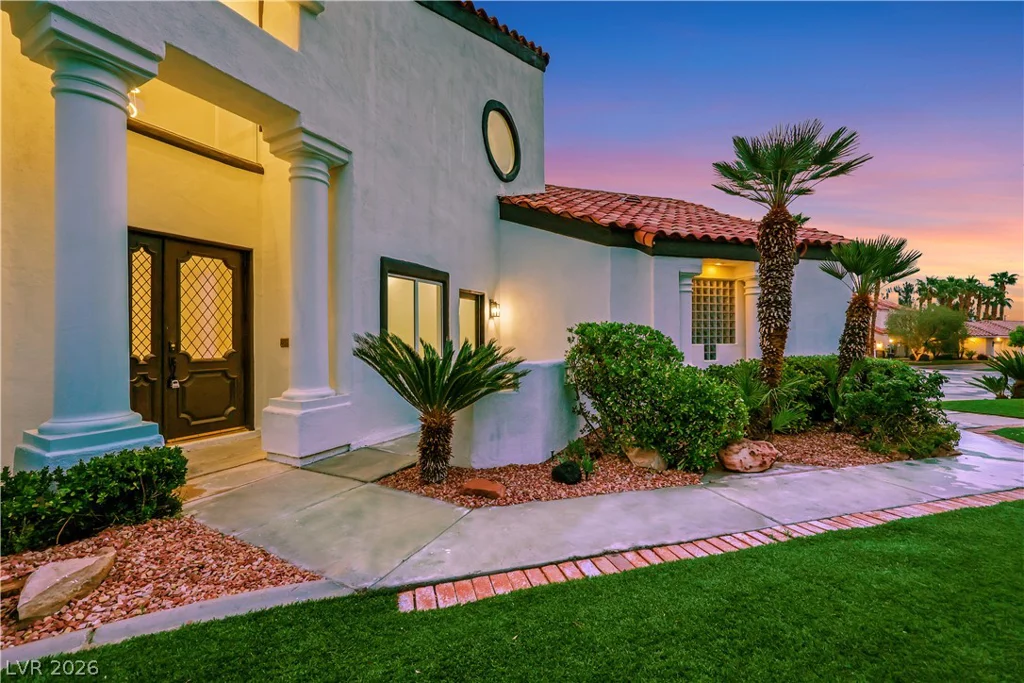 2589 Sun Reef, Las Vegas, NV 89128