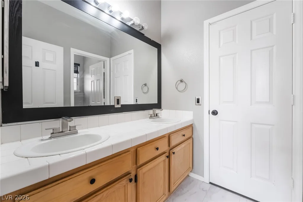 2324 Pinion Valley, Las Vegas, NV 89134