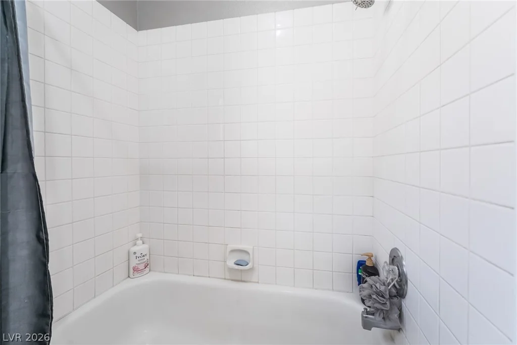 2324 Pinion Valley, Las Vegas, NV 89134