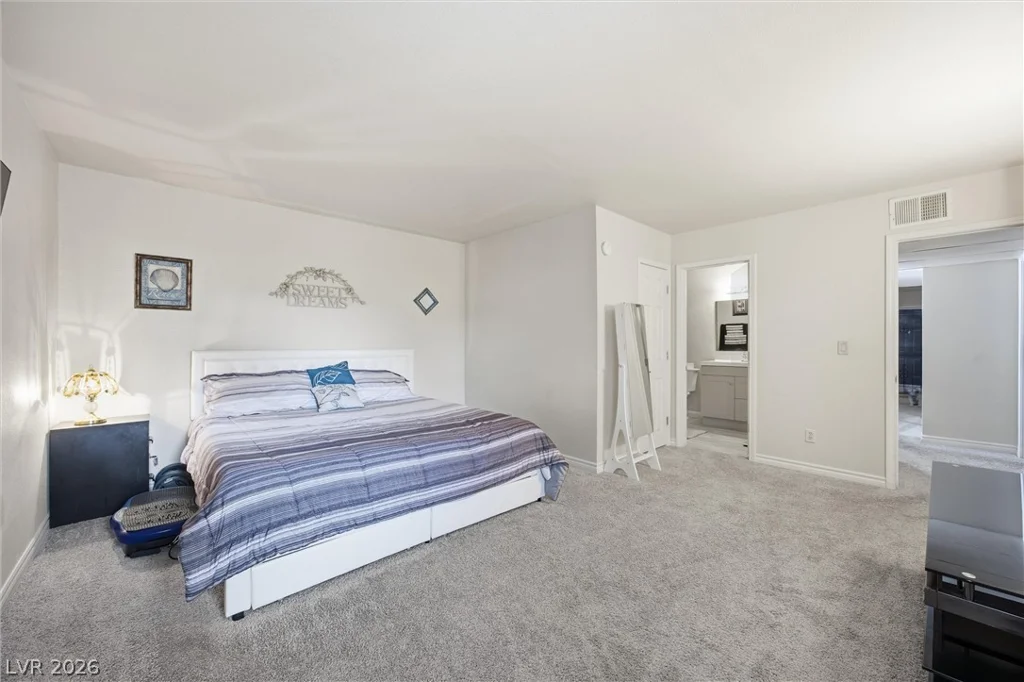 2451 Rainbow, Las Vegas, NV 89108