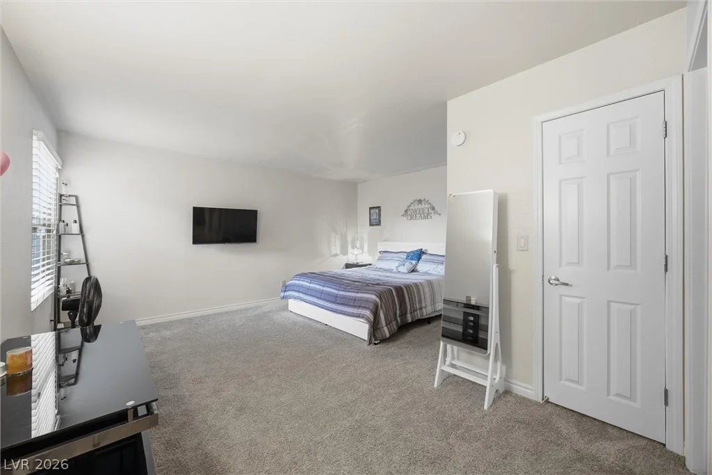 2451 Rainbow, Las Vegas, NV 89108