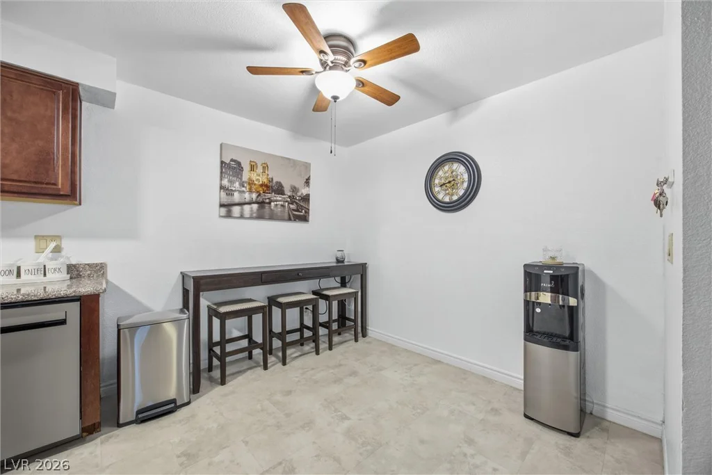 2451 Rainbow, Las Vegas, NV 89108