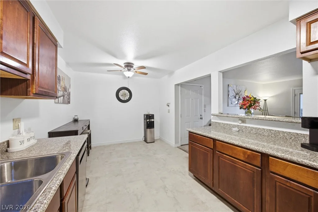 2451 Rainbow, Las Vegas, NV 89108