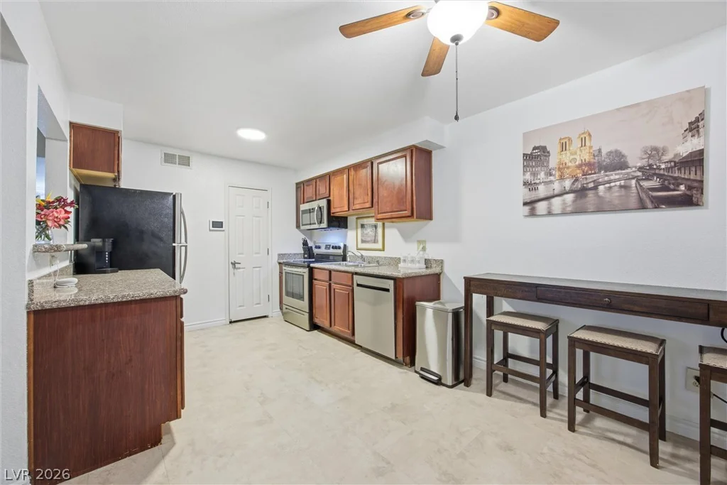 2451 Rainbow, Las Vegas, NV 89108
